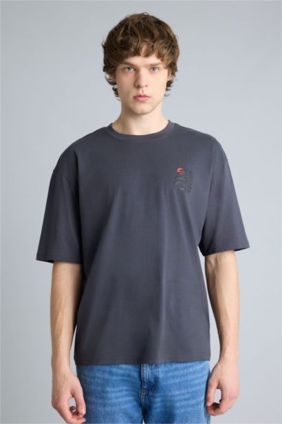 Man Short Sleeve T-Shirt