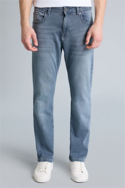 Soft Textured Sergio Jeans
