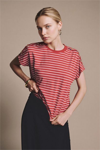 Crew Neck Short Sleeve T-Shirt