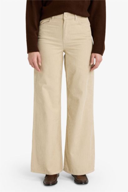 بنطرون مخمل وايد ليج برجل واسع بجيب وخصر عالي