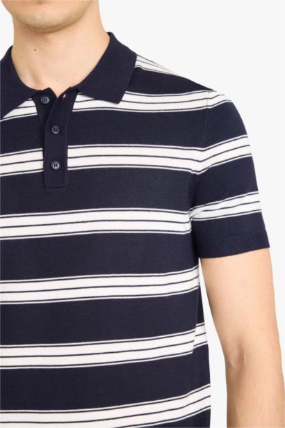 Standard Fit Short Sleeves Polo T-shirt