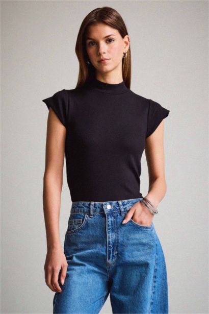 تيشيرت نص ردن هاينك