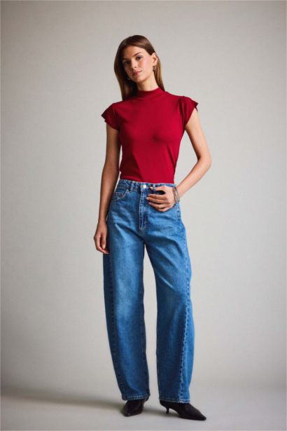 Woman Short Sleeve T-Shirt