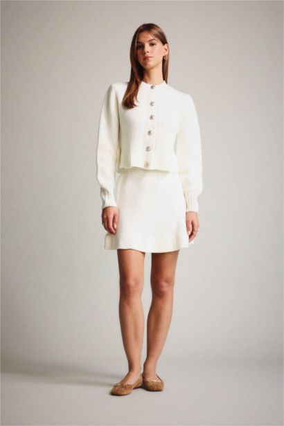 تنورة ميدي تريكو بفتحة