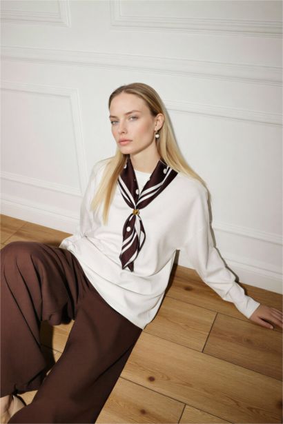 Woman Long Sleeve T-Shirt