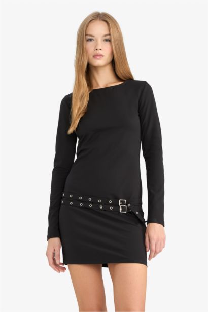 Afra x DeFacto Bodycon Vücudu Saran Bisiklet Yaka Uzun Kollu Mini Elbise