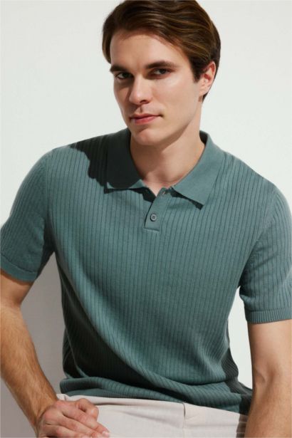 Standard Fit Short Sleeve Polo T-Shirt