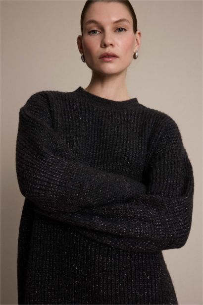 Loose Fit Bisiklet Yaka Simli Kumaş Triko Kazak Tunik