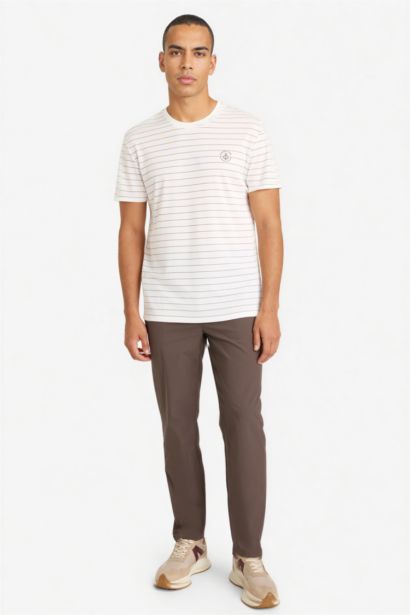 Standard Fit Crew Neck Sports Short Sleeve T-Shirt