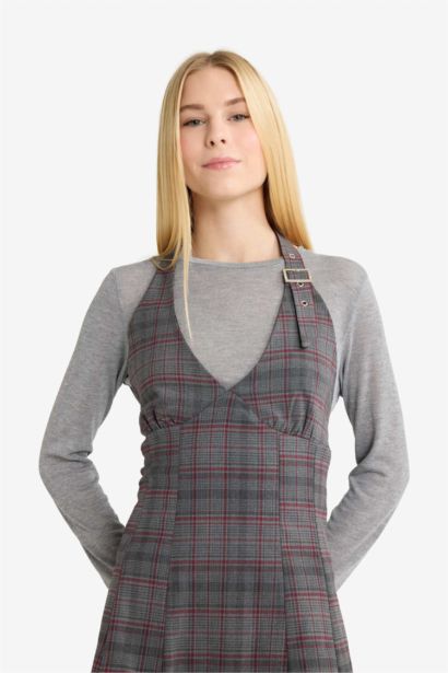 Robe courte à carreaux à col halter