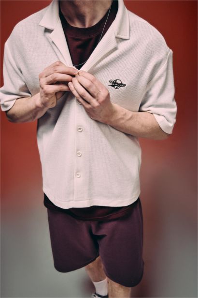 Boxy Fit Short Sleeve Shirt