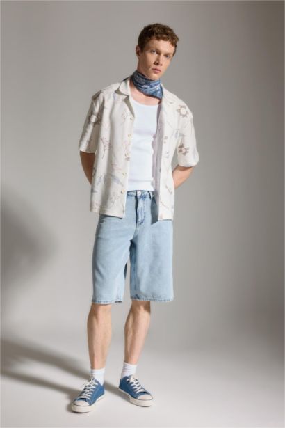 Boxy Fit Printed Short Sleeves Shirt