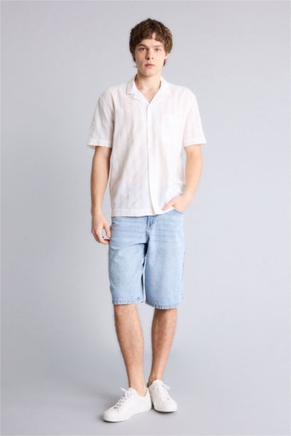 Man Short Sleeve Shirt