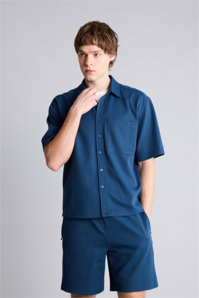 Рубашка Boxy Fit из эластичной ткани