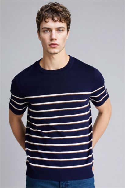 Man Short Sleeve T-Shirt