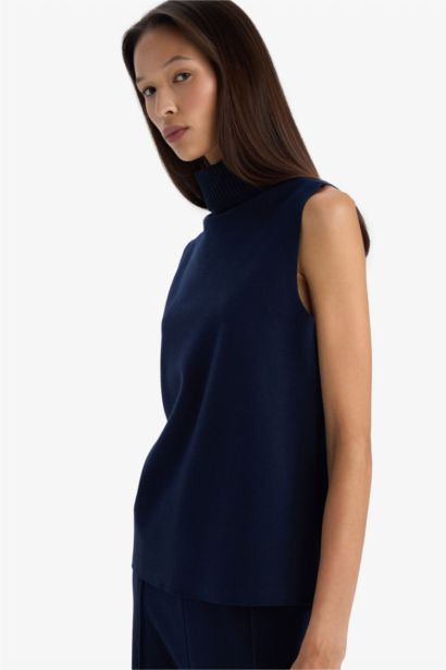 Regular Fit Turtleneck Tank Top