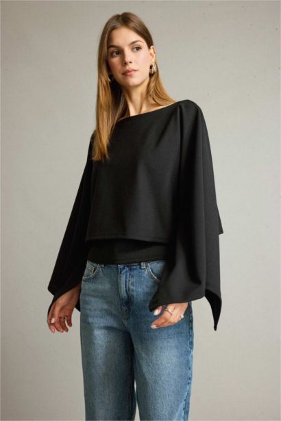 Kayık Yaka Yarasa Kollu Bluz
