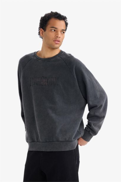 Boxy Fit Bisiklet Yaka Baskılı Sweatshirt