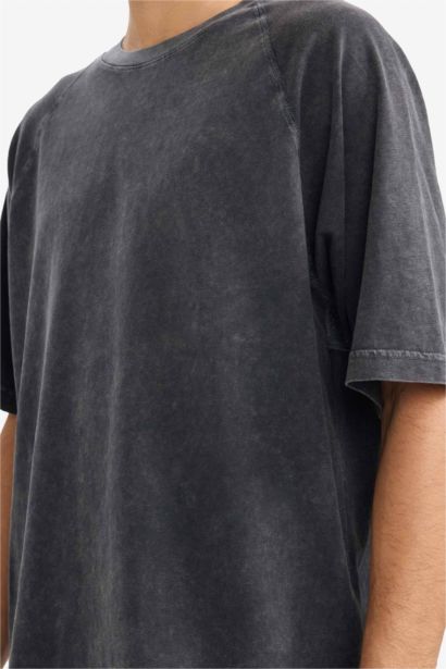 100% Cotton Loose Fit T-shirt