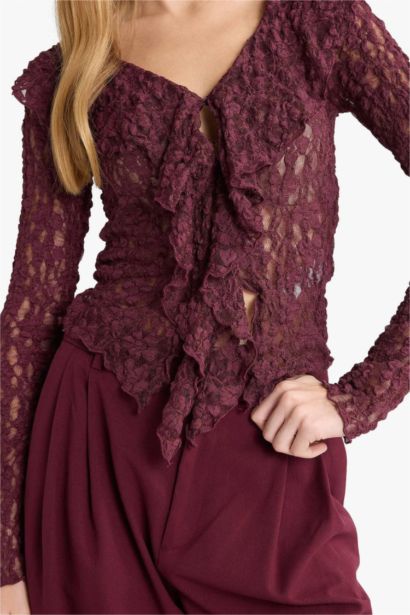 Blouse en dentelle à col en V et manches longues Coupe slim