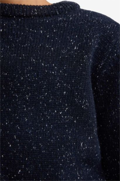 بلوز تريكو ولادي قصة عادية بياخة مستديرة