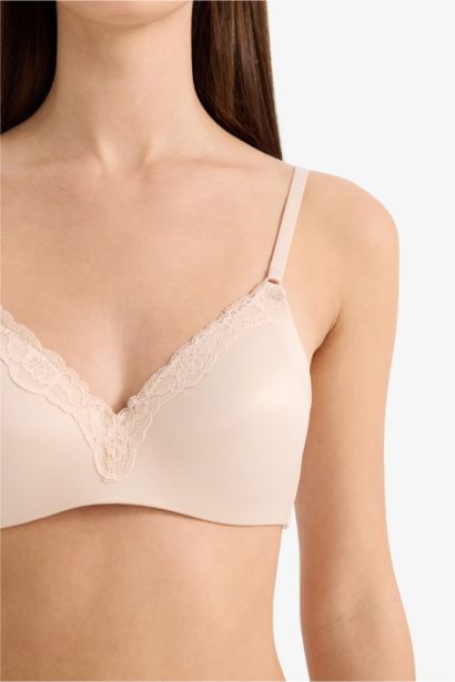 Lace Detailed Satin Padded Non Wired T-Shirt Bra