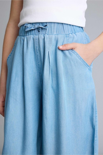 Balloon Fit Jeans