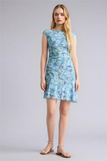 Платье с коротким рукавом мини с круглым вырезом с цветочным принтом Ажурная