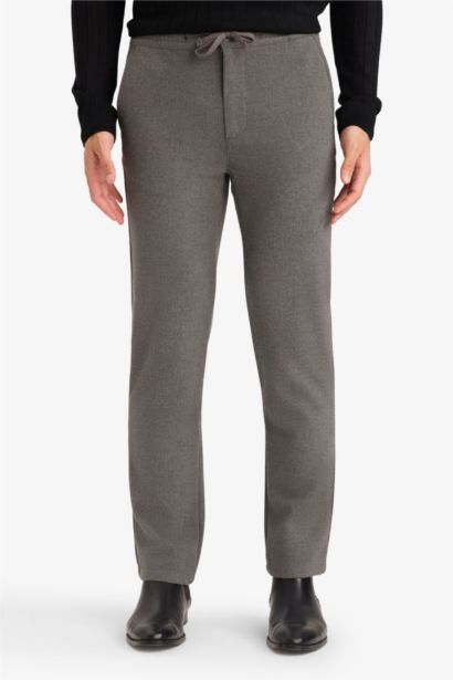 بنطرون قصة عادية ورجل عادية