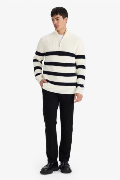 Pantalon droit avec poches Coupe régulière