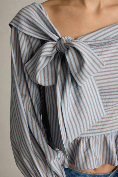 Kayık Yaka Fiyonk Detaylı Çizgili Uzun Kollu Bluz