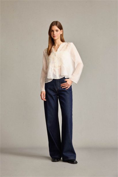 V-Neck Long Sleeve Shirt