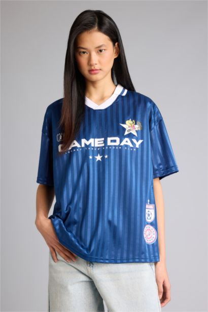 Woman Short Sleeve T-Shirt