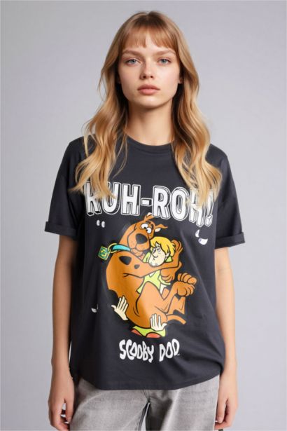 Футболка Scooby Doo оверсайз с круглым вырезом принтом и коротким рукавом