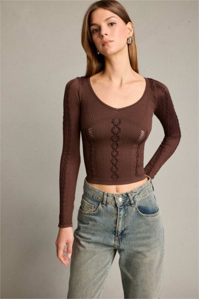 Fitted V Yaka Uzun Kollu Tişört