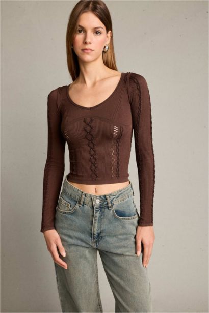 Fitted V Yaka Uzun Kollu Tişört