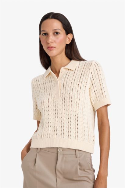 Пуловер стандартного кроя с поло воротником из трикотажа для женщин