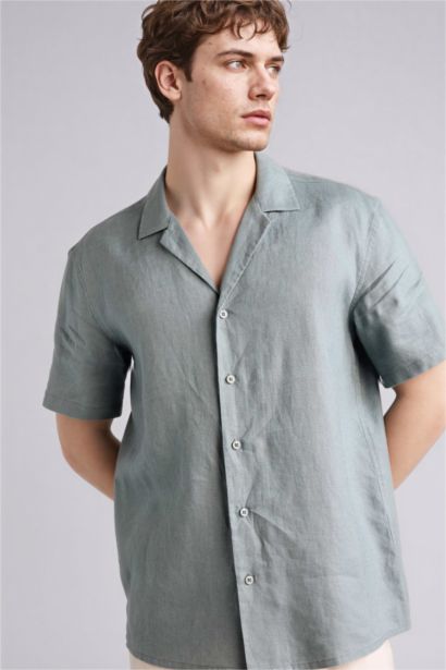 Man Short Sleeve Shirt