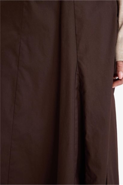 تنورة بوبلين قصة A