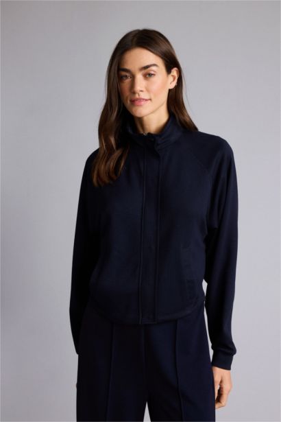 جاكيت صوف قصة مريحة