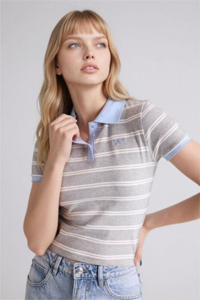 Woman Short Sleeve T-Shirt