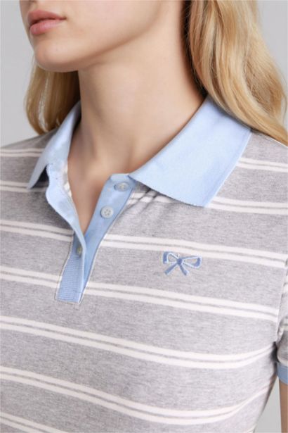 Woman Short Sleeve T-Shirt