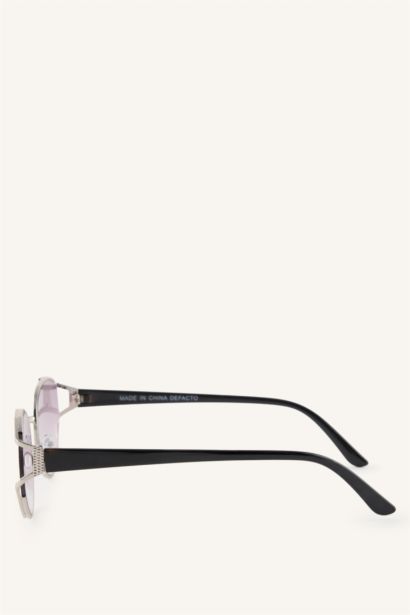 Woman Oval Metal Sunglasses