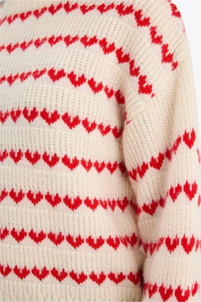 Oversize Fit Crew Neck Valentine's Day Pullover