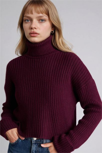 Oversize Fit Turtleneck Pullover