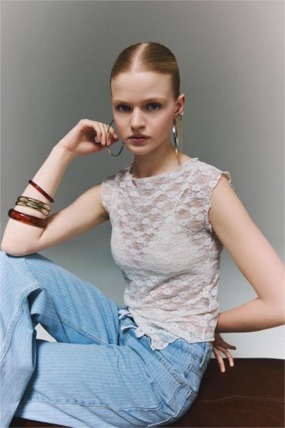 Slim Fit Boat Collar Lace Short Sleeve T-Shirt