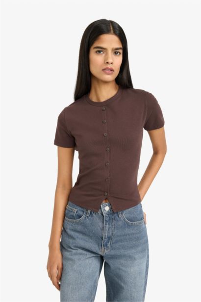 Футболка кашкорсе Fitted в рубчик с круглым вырезом и коротким рукавом