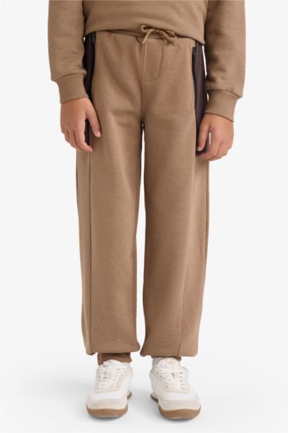 Boy Elastic Waist Cargo Sweatpants