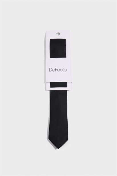 Woman Tie