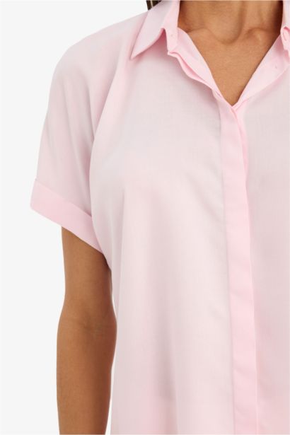 قميص نص كم قصة عادية بياقة قميص